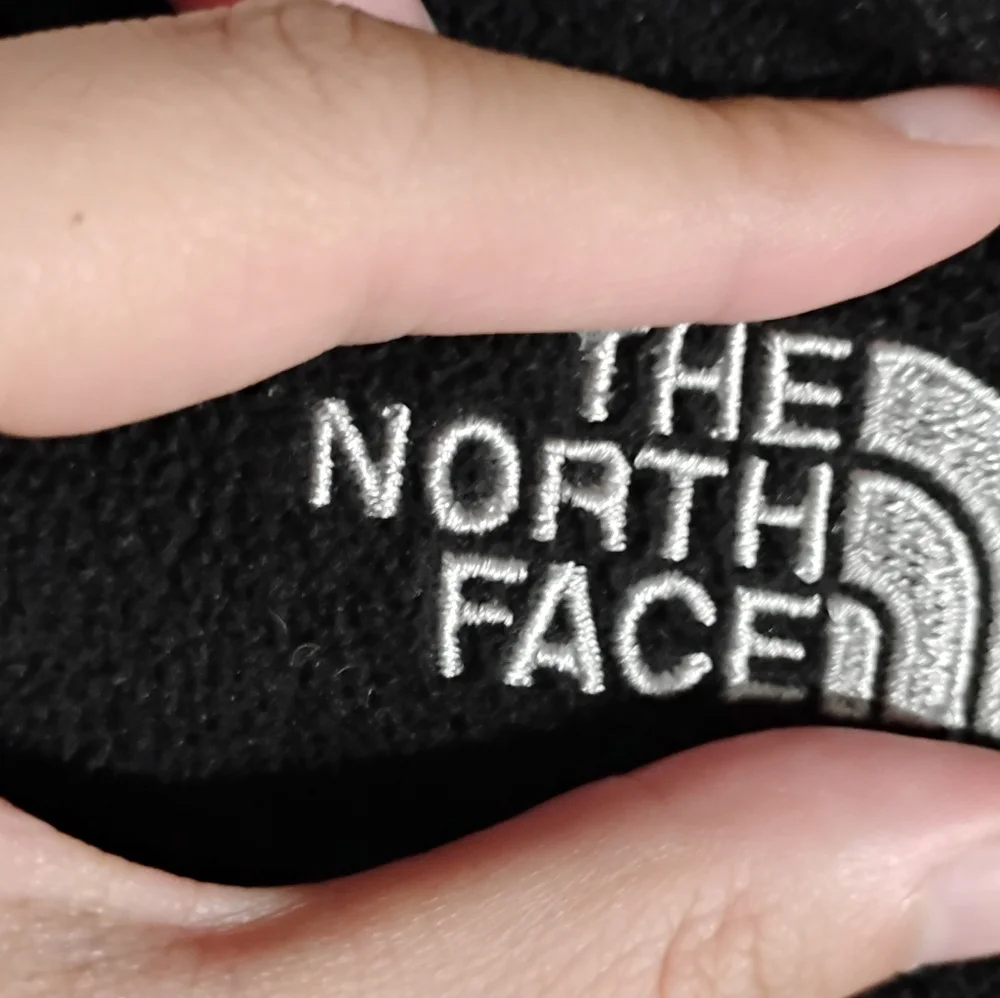 The North Face Boys Black Fleece Hoodie Pullover Sweatshirt Sz XS (6)